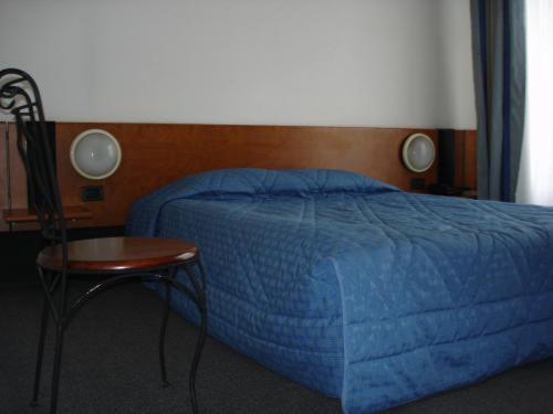 Ibis Styles Chambery Centre Gare Hotel Phòng bức ảnh