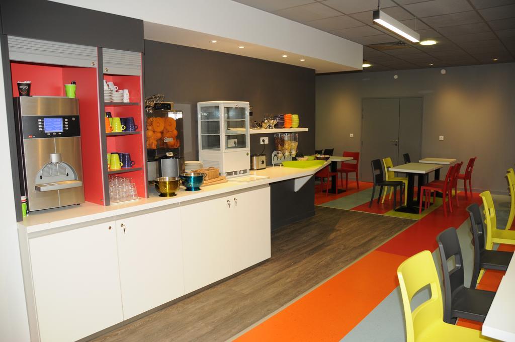 Ibis Styles Chambery Centre Gare Hotel Ngoại thất bức ảnh