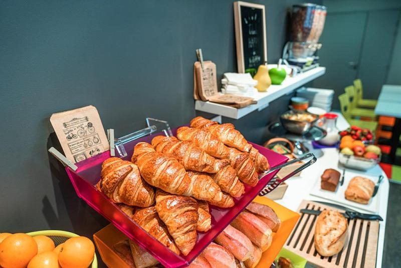 Ibis Styles Chambery Centre Gare Hotel Ngoại thất bức ảnh